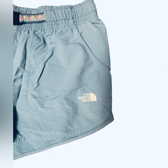 The North Face Women’s Class V Hike , athletic shorts - Picture 7 of 9